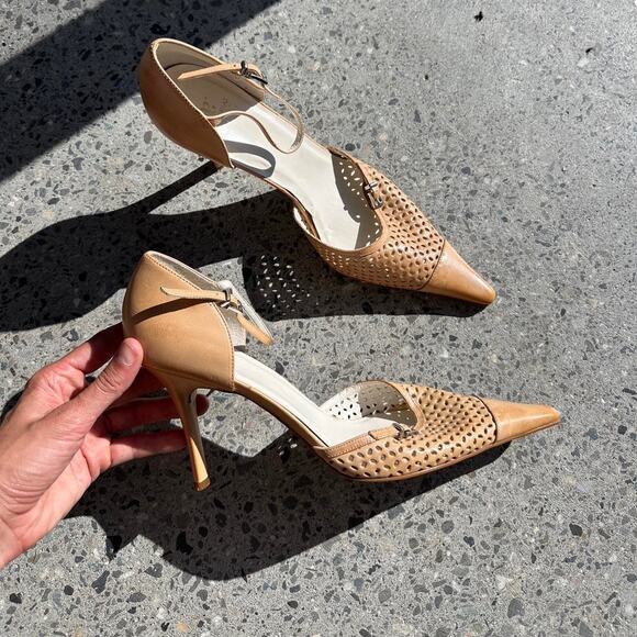 Andrea Women’s 10 Heels Tan Leather Cutout Pointed Toe Heels Vintage Y2K - Picture 1 of 3